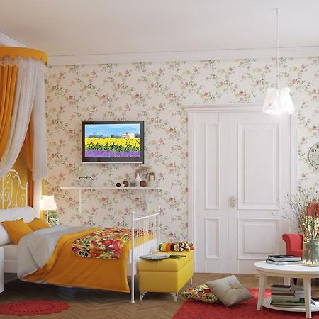 Edem Apartmants In Lviv 2 Стая снимка
